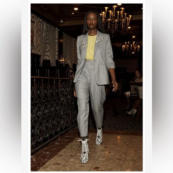 NWT Cinq à Sept Serenity Plaid Pleated Pants Sz 4 Hight Rise Preppy Office - Picture 1 of 15